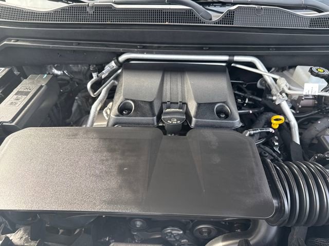 Used 2025 Chevrolet Colorado W/T w/ Advanced Trailering Package image 41