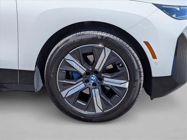 Certified 2024 BMW iX xDrive50 w/ Sport Package AWD/4WD image 25
