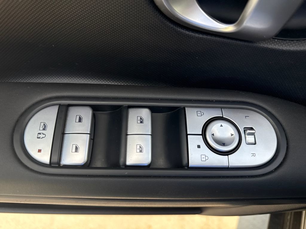 Used 2024 Hyundai Ioniq 5 SEL image 15