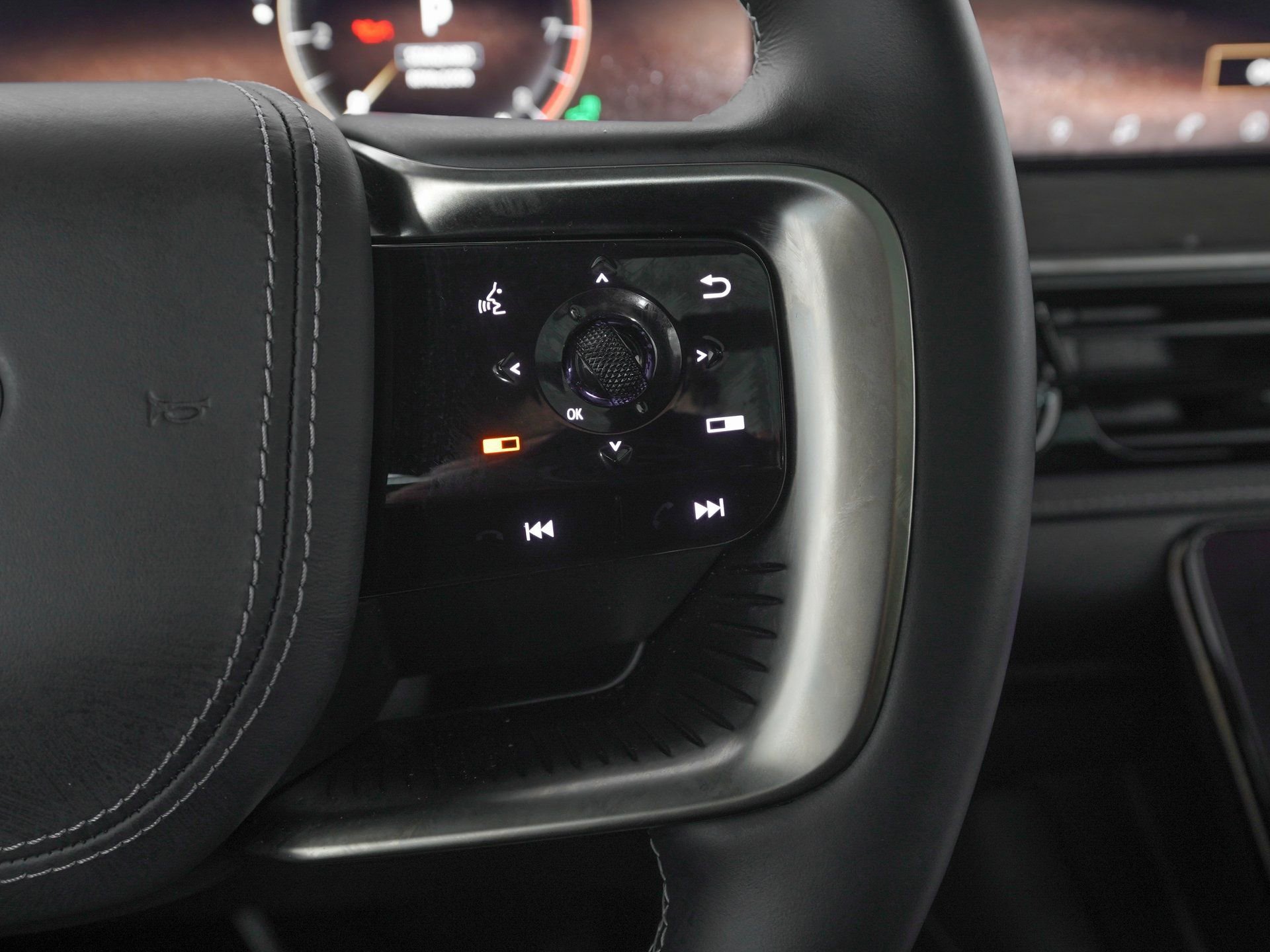 Used 2025 INFINITI QX80 Autograph AWD/4WD image 23