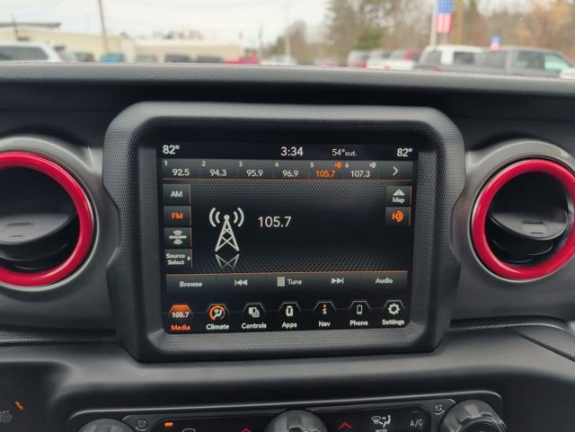 Used 2021 Jeep Wrangler Unlimited Sahara w/ Uconnect 4C Nav & Sound Group image 17