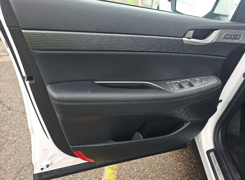 Used 2024 Hyundai Palisade Limited image 17