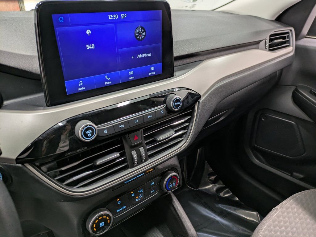 Used 2022 Ford Escape SE image 10