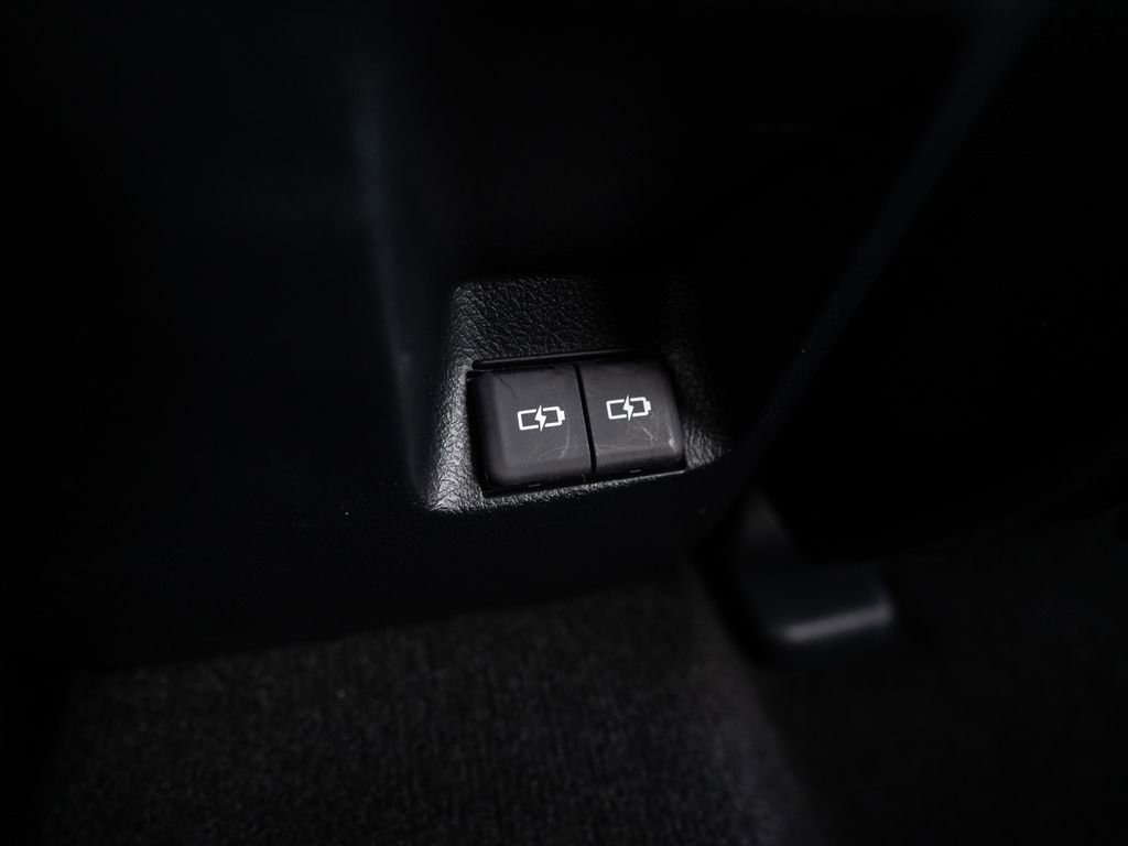 Used 2023 Toyota 4Runner Limited image 43