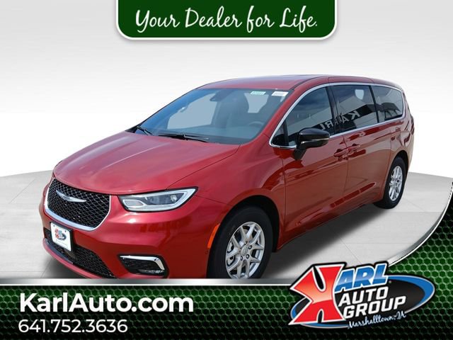 New 2026 Chrysler Pacifica Select image 1