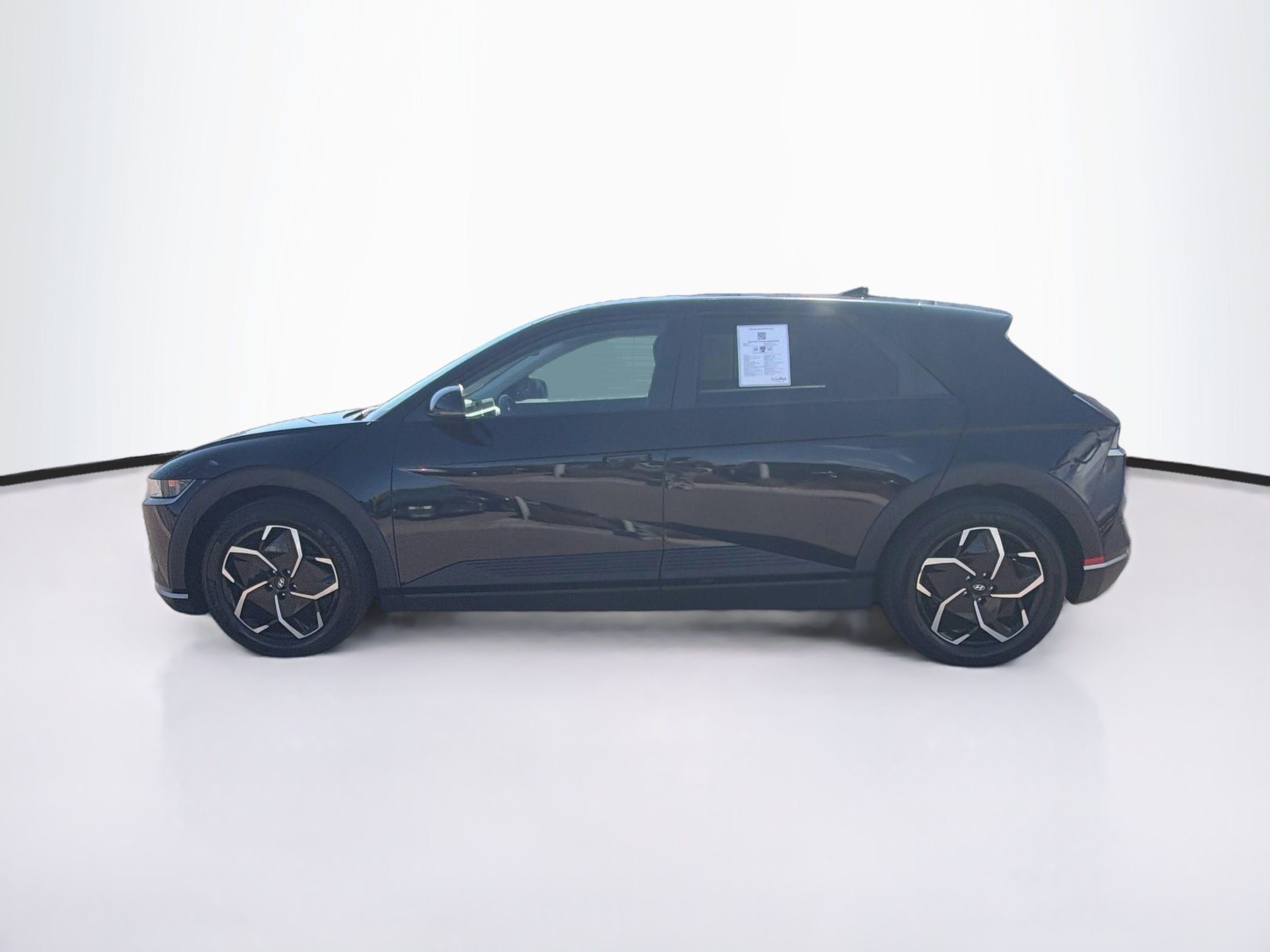 Used 2024 Hyundai Ioniq 5 SEL AWD/4WD image 4