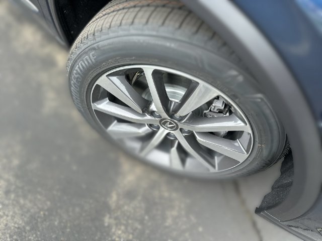 New 2026 Acura MDX w/ Technology Package AWD/4WD image 18