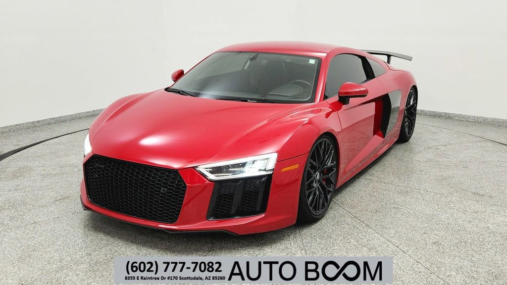 Used 2017 Audi R8 V10 w/ Carbon Exterior Package image 1