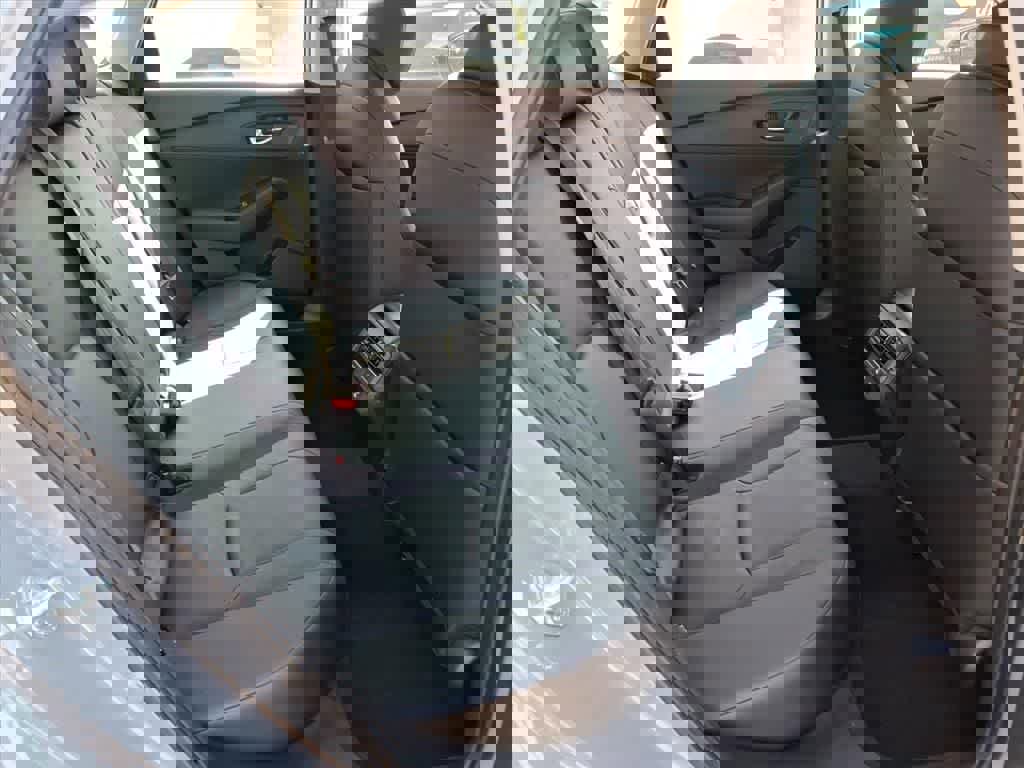 Certified 2024 Honda Accord EX-L image 12