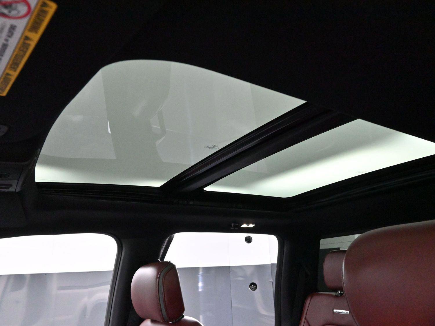 Used 2020 Ford F250 Platinum w/ FX4 Off-Road Package image 34