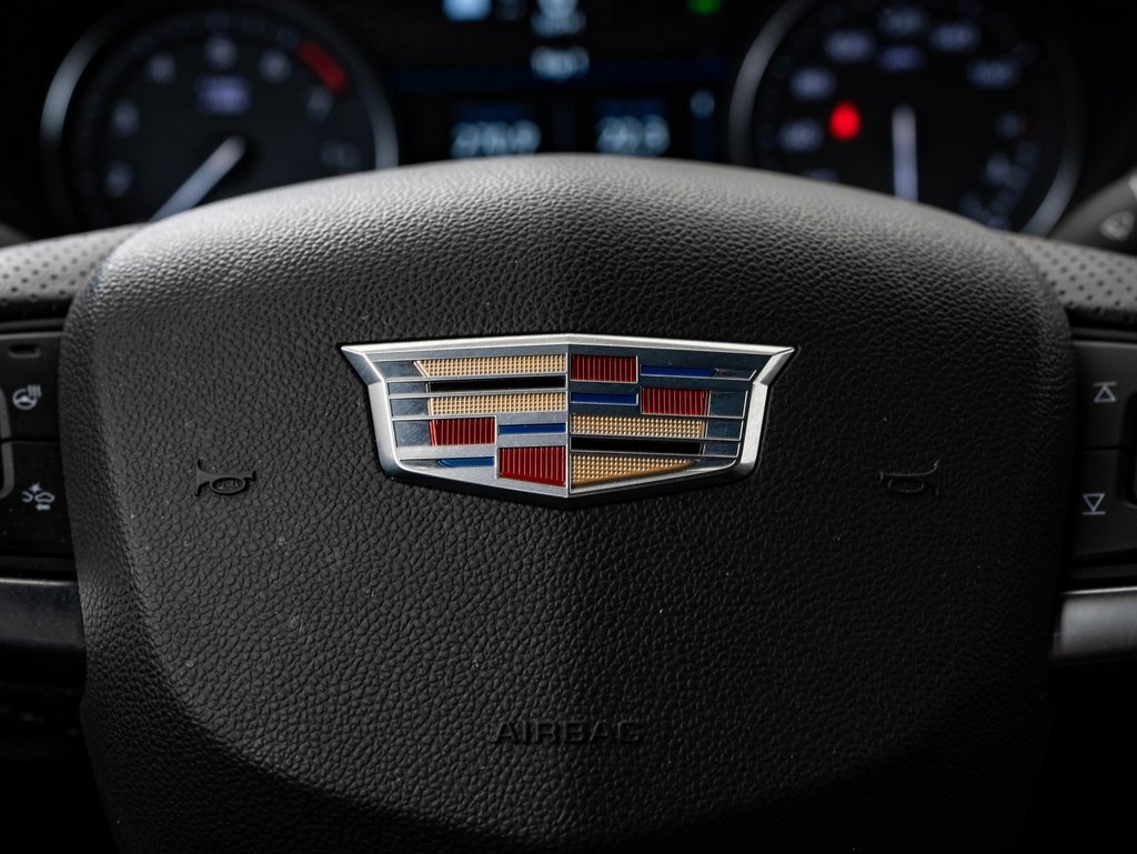 Used 2023 Cadillac XT4 Sport image 29