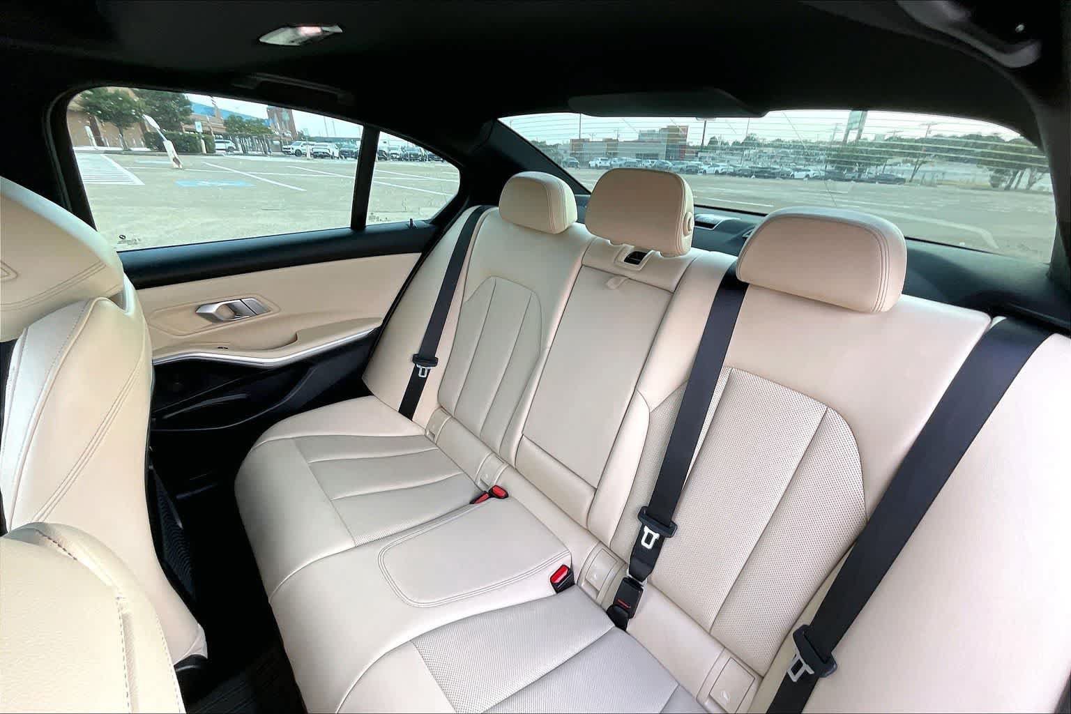 Used 2023 BMW 330e RWD image 28