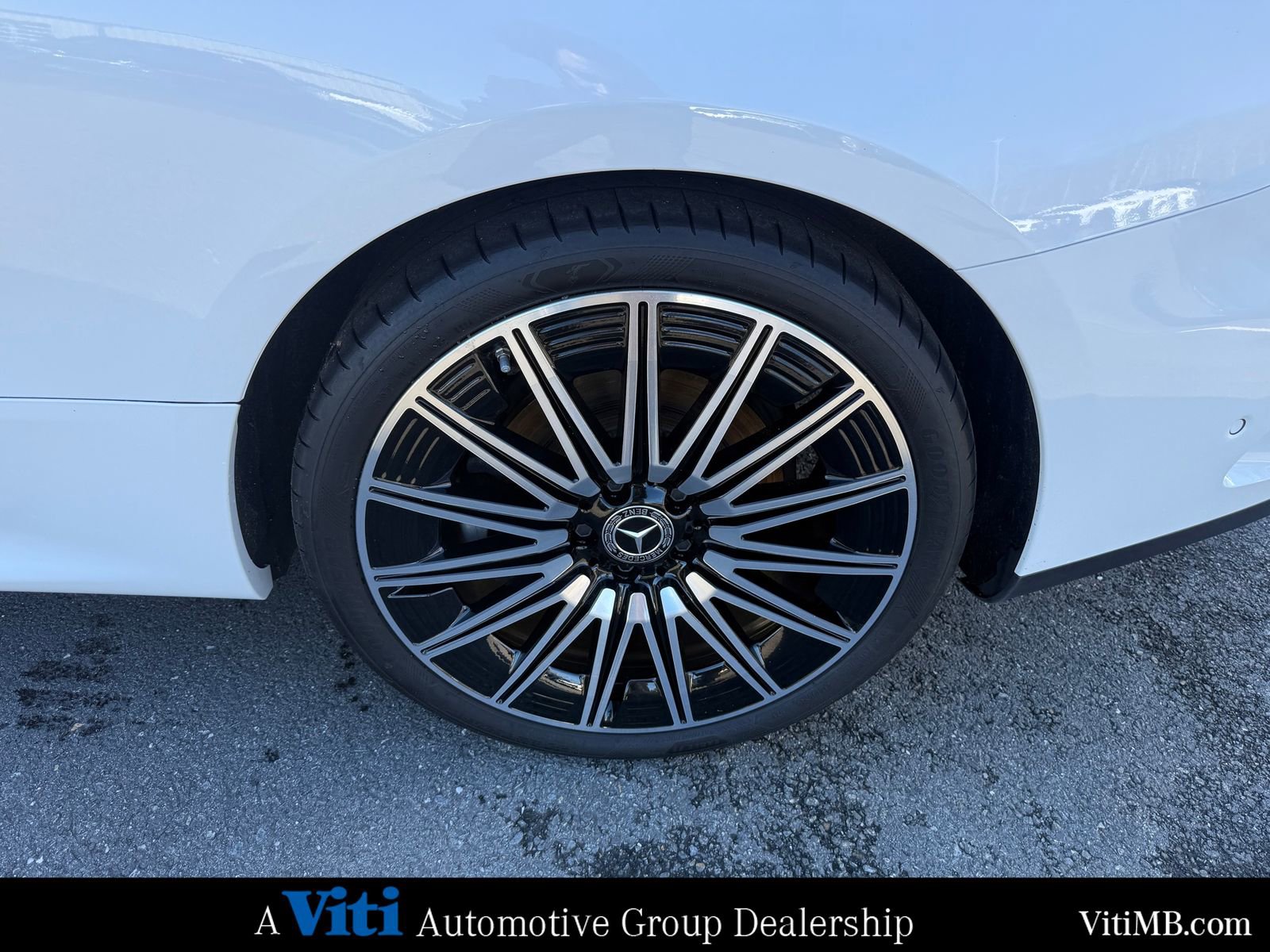 Certified 2024 Mercedes-Benz CLE 450 4MATIC Cabriolet image 17