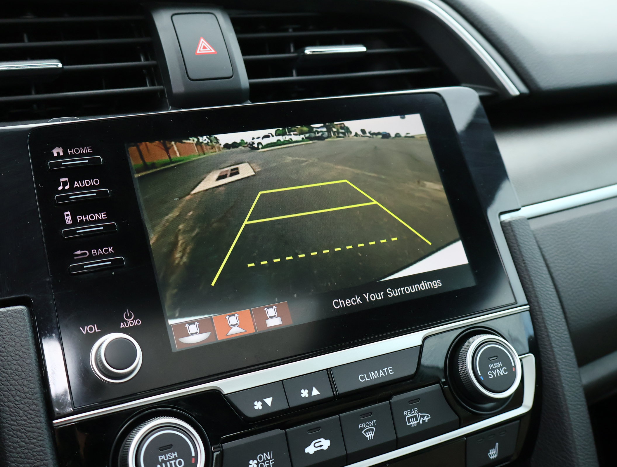 Used 2019 Honda Civic EX image 4