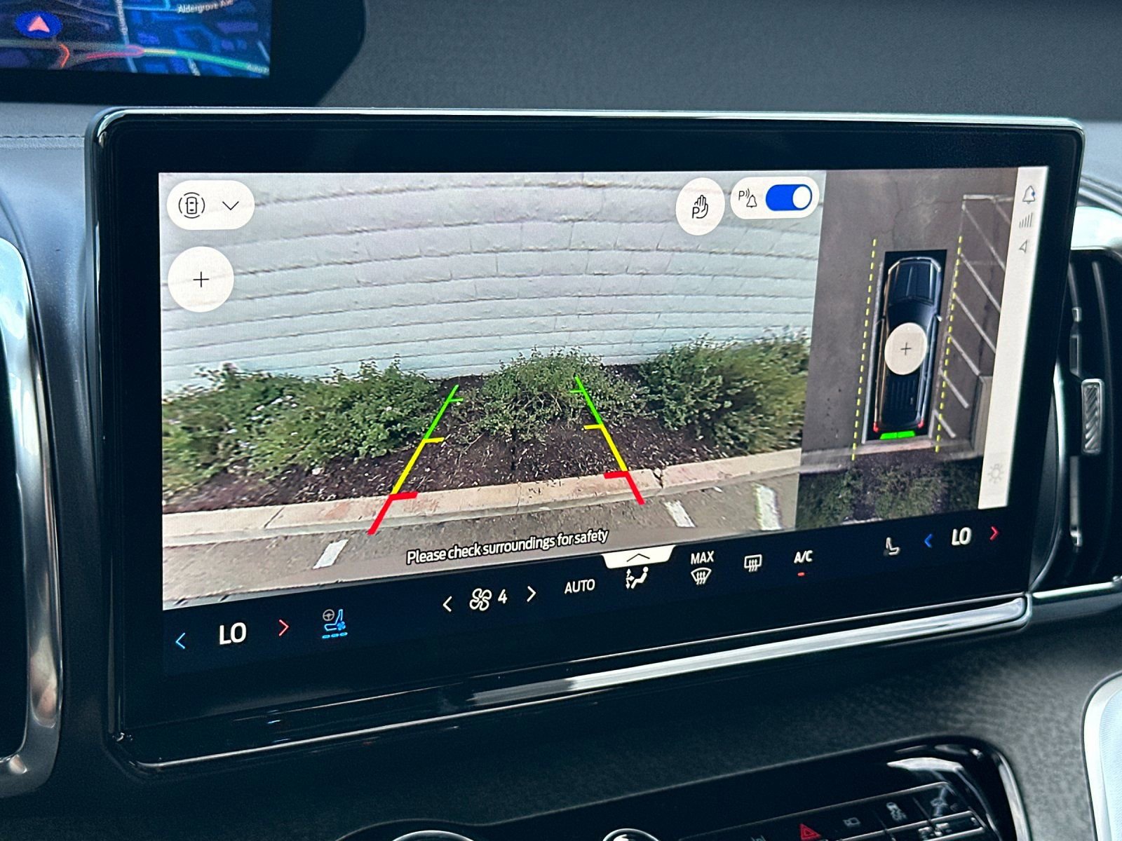 New 2026 Ford Expedition Tremor image 24