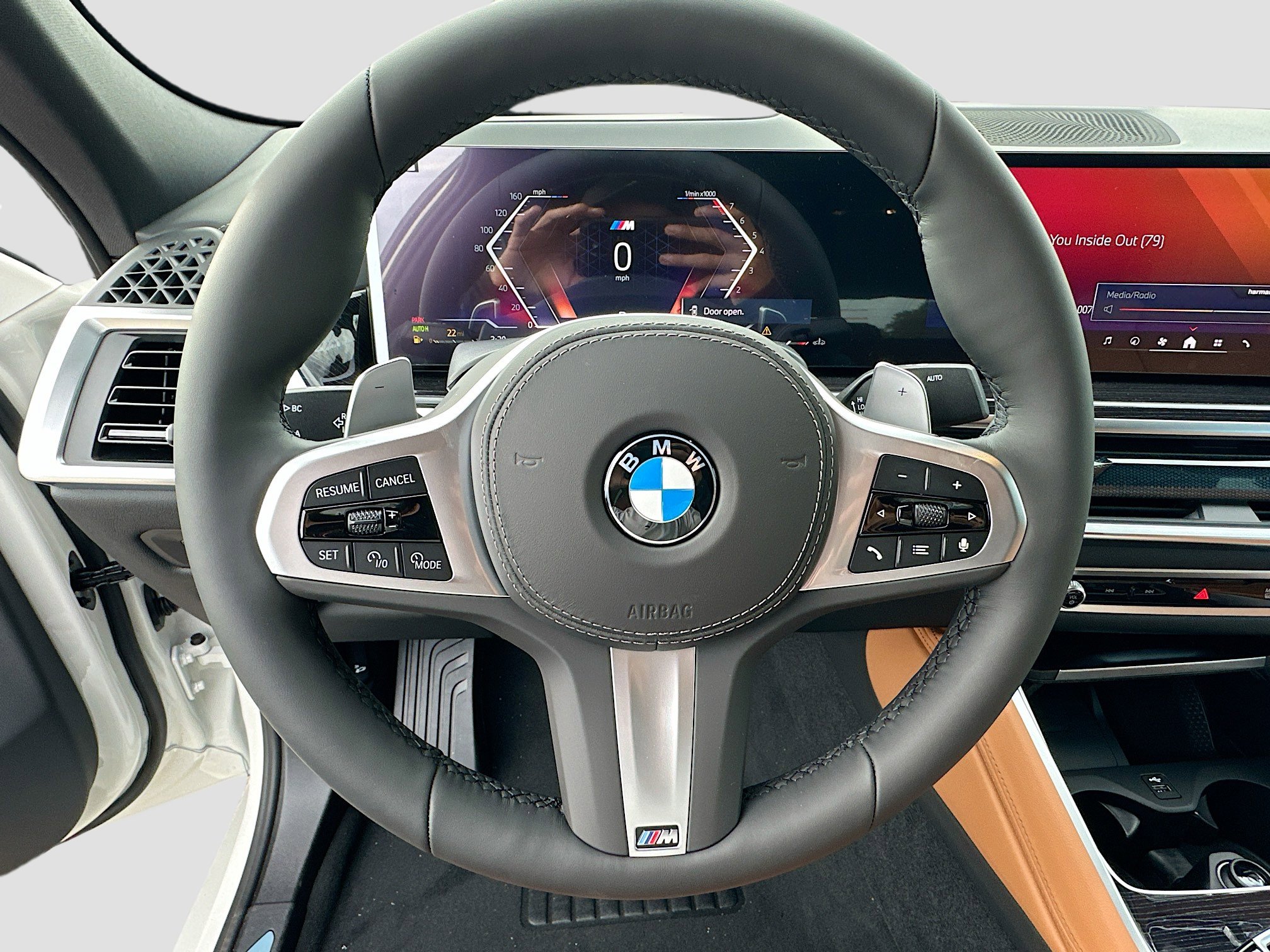 New 2026 BMW X6 xDrive40i w/ Premium Package image 8