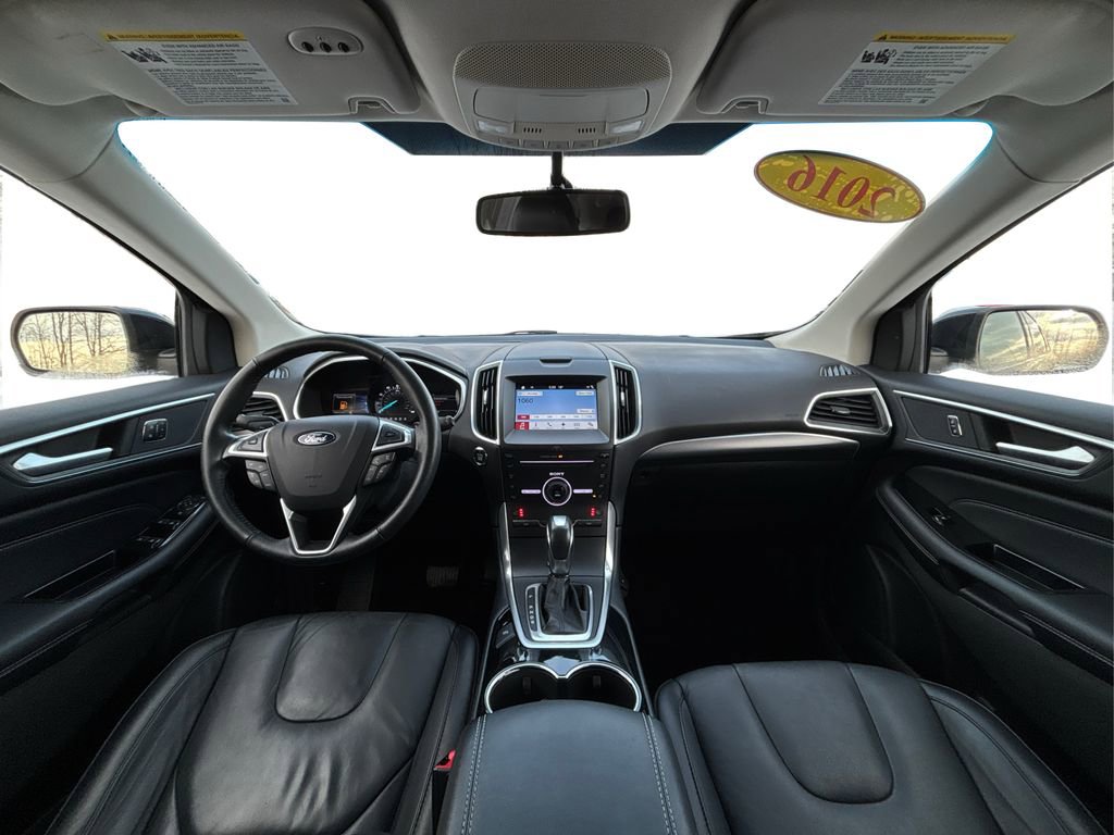 Used 2016 Ford Edge Titanium w/ Technology Package image 26
