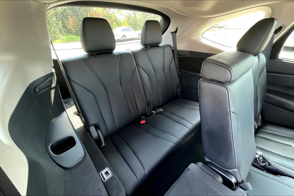 Used 2023 Acura MDX FWD w/ Technology Package image 39