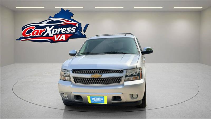 Used 2014 Chevrolet Suburban LTZ RWD image 5