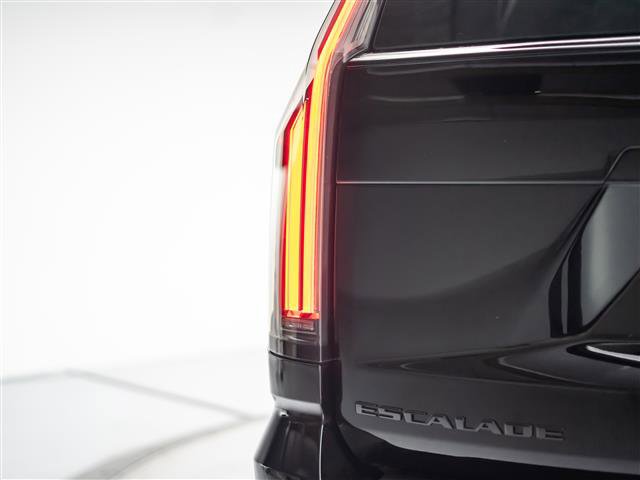 Used 2025 Cadillac Escalade Sport Platinum AWD/4WD image 36