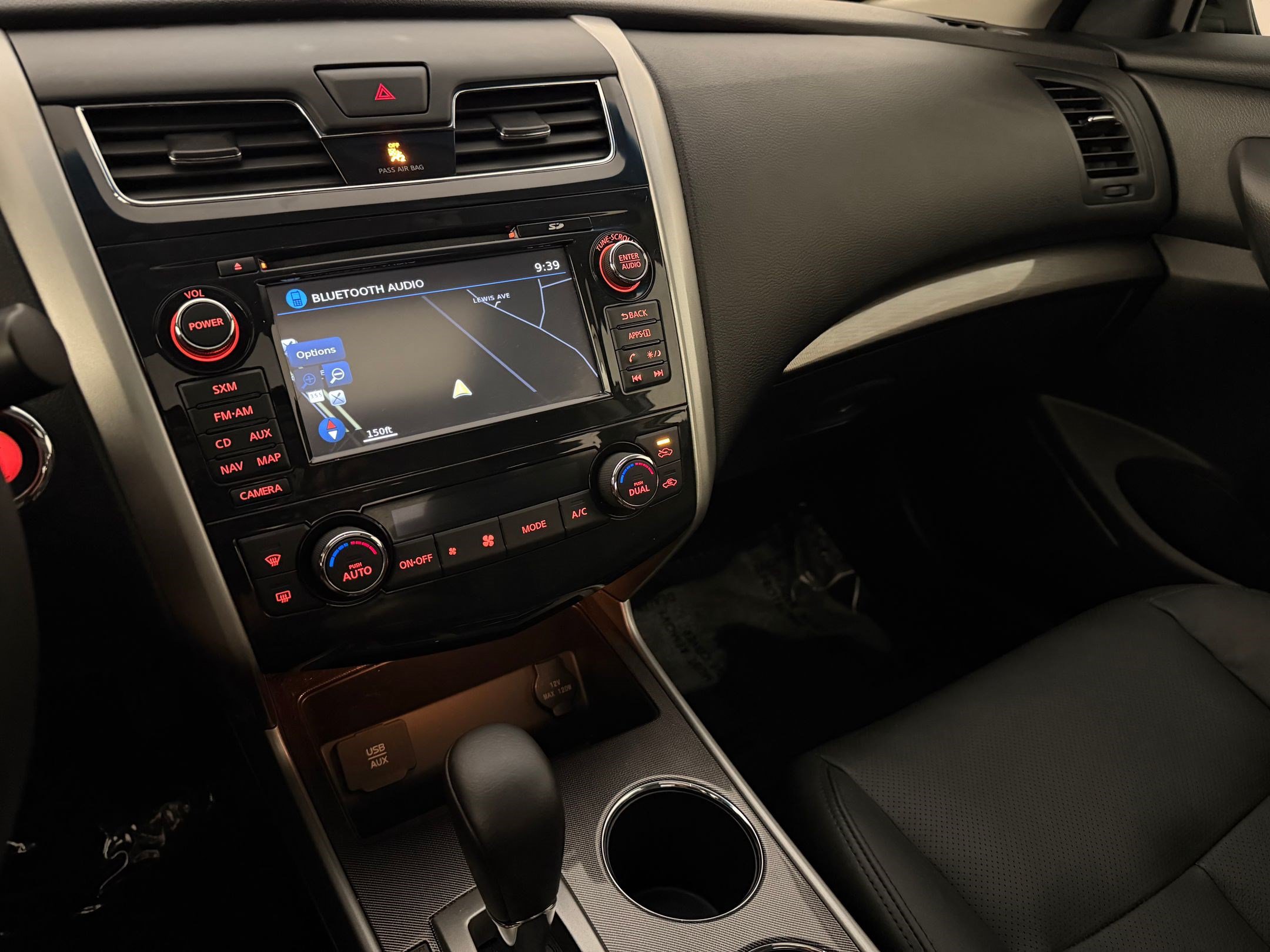 Used 2015 Nissan Altima 3.5 SL FWD image 18
