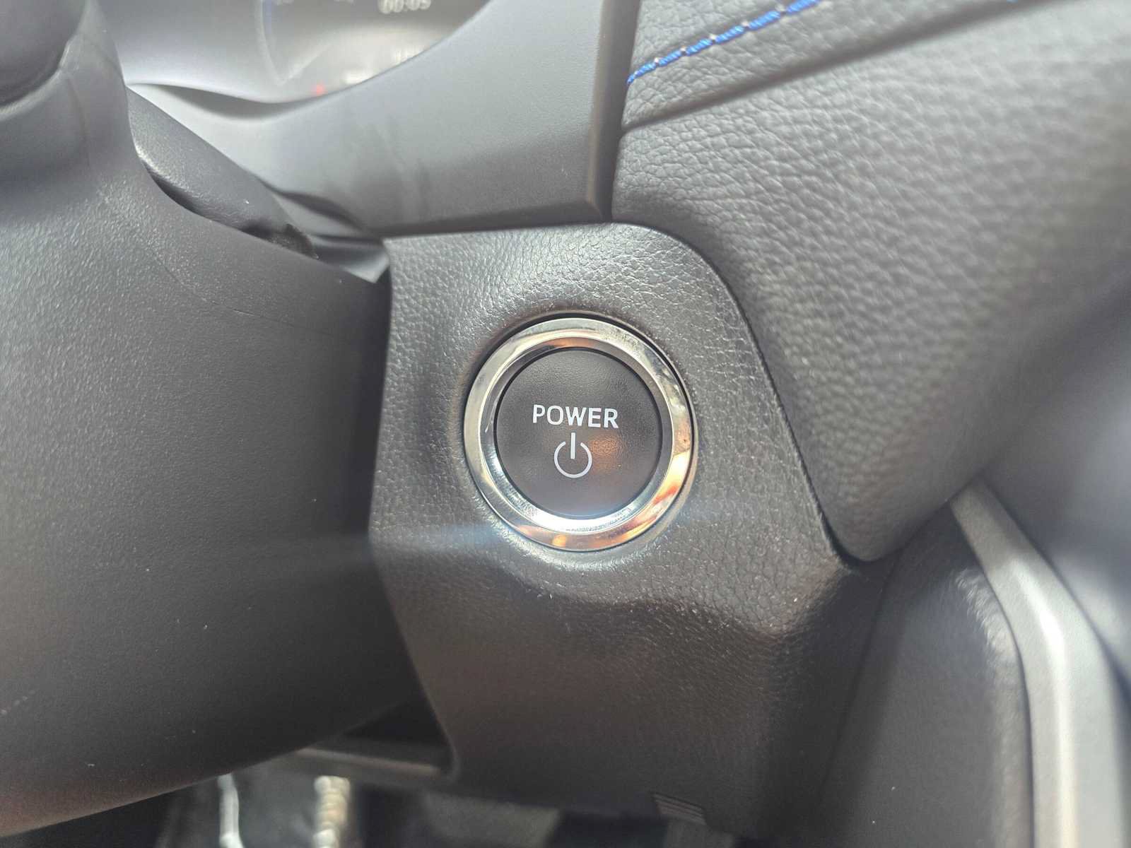 Used 2023 Toyota RAV4 XSE AWD/4WD image 32