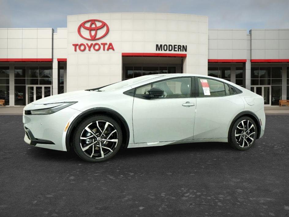 New 2026 Toyota Prius Plug-In Hybrid FWD image 17
