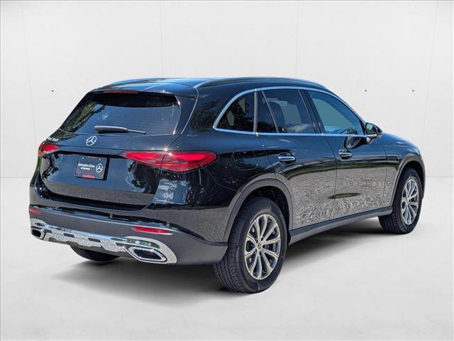New 2025 Mercedes-Benz GLC 300 image 2