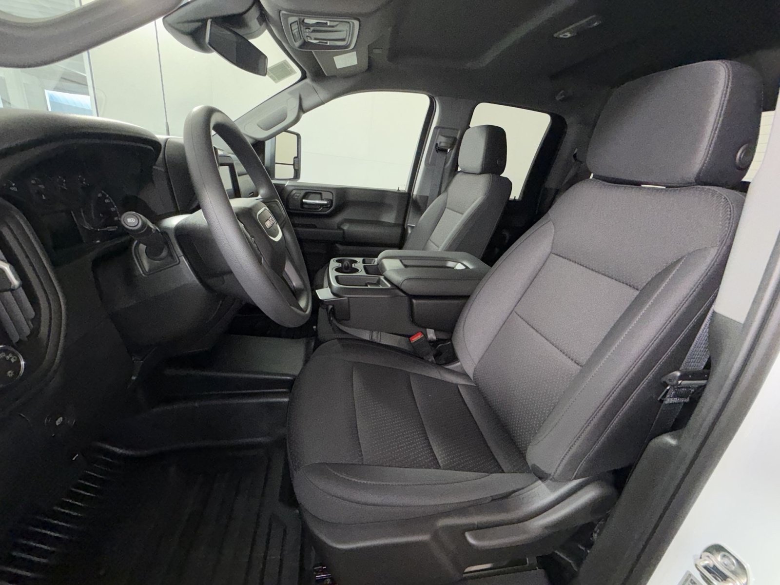 New 2026 GMC Sierra 2500 Pro AWD/4WD image 13