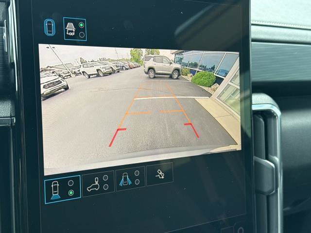 Used 2025 GMC Acadia Elevation FWD image 18