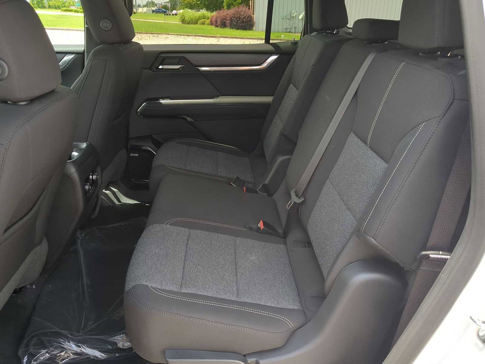 New 2025 GMC Acadia Elevation w/ Black Edition image 23