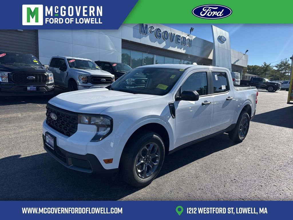 New 2025 Ford Maverick XLT image 1