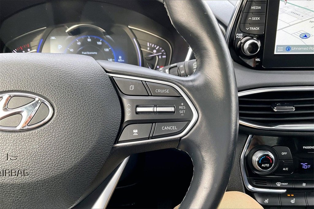 Used 2020 Hyundai Santa Fe Limited image 11