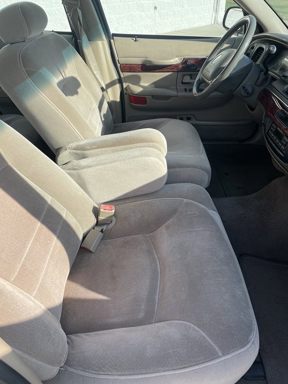 Used 2001 Mercury Grand Marquis LS image 16
