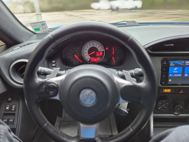 Used 2020 Toyota 86 image 21