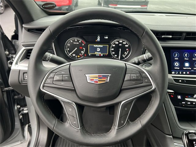 Certified 2025 Cadillac XT5 Luxury w/ LPO, Floor Liner Package image 11