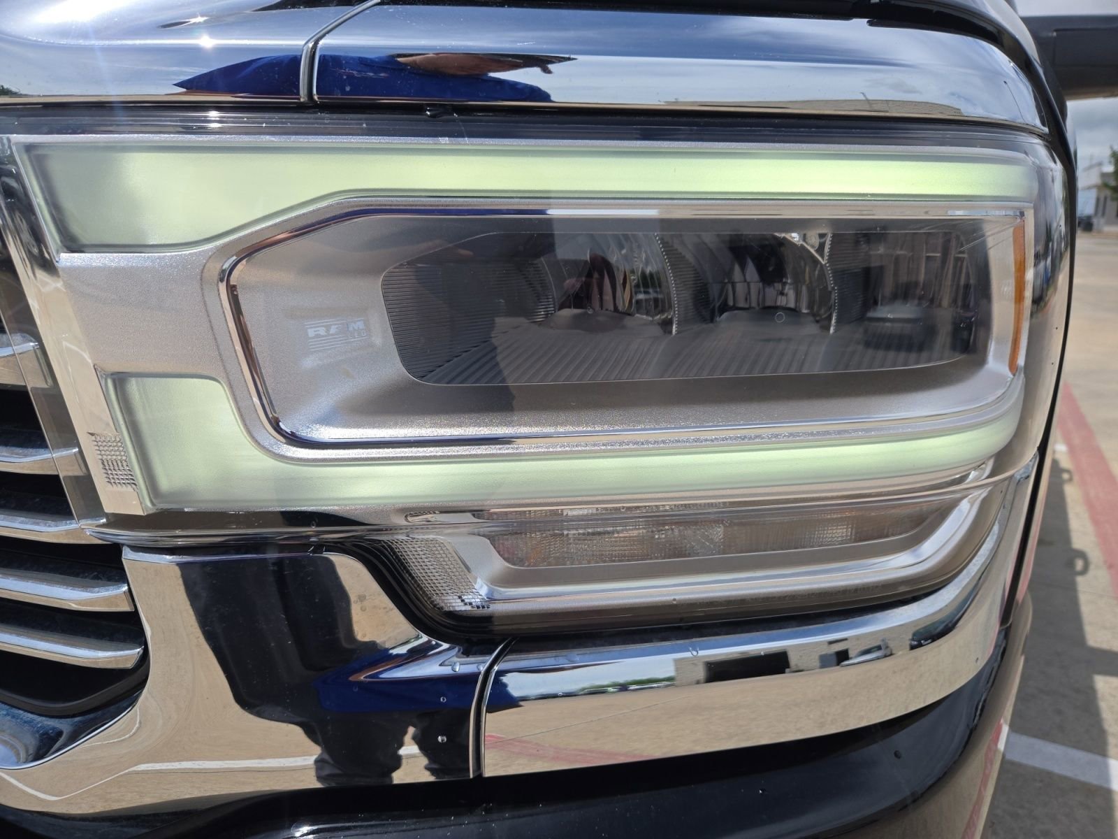 Used 2024 RAM 2500 Laramie w/ Safety Group AWD/4WD image 10