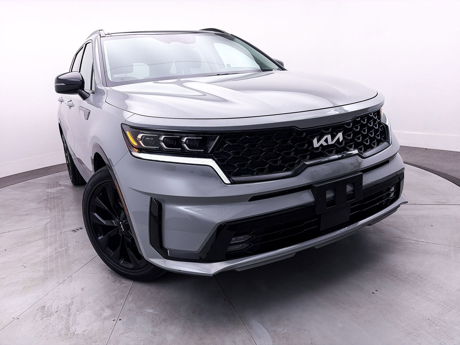 Used 2023 Kia Sorento SX image 8