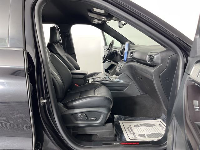 Used 2020 Ford Explorer ST w/ ST Street Pack AWD/4WD image 38