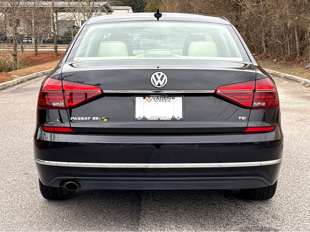 Used 2018 Volkswagen Passat 2.0T SE image 18