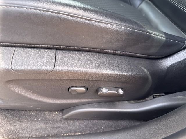 Used 2022 Buick Encore Preferred image 14