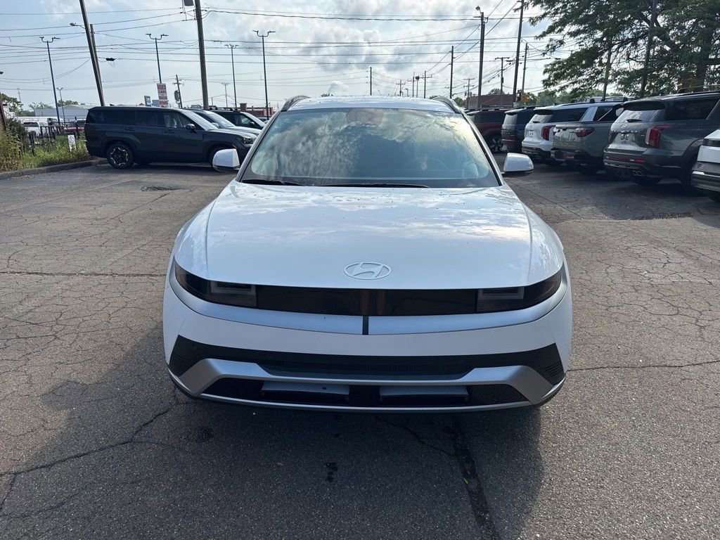 New 2025 Hyundai Ioniq 5 SEL image 2