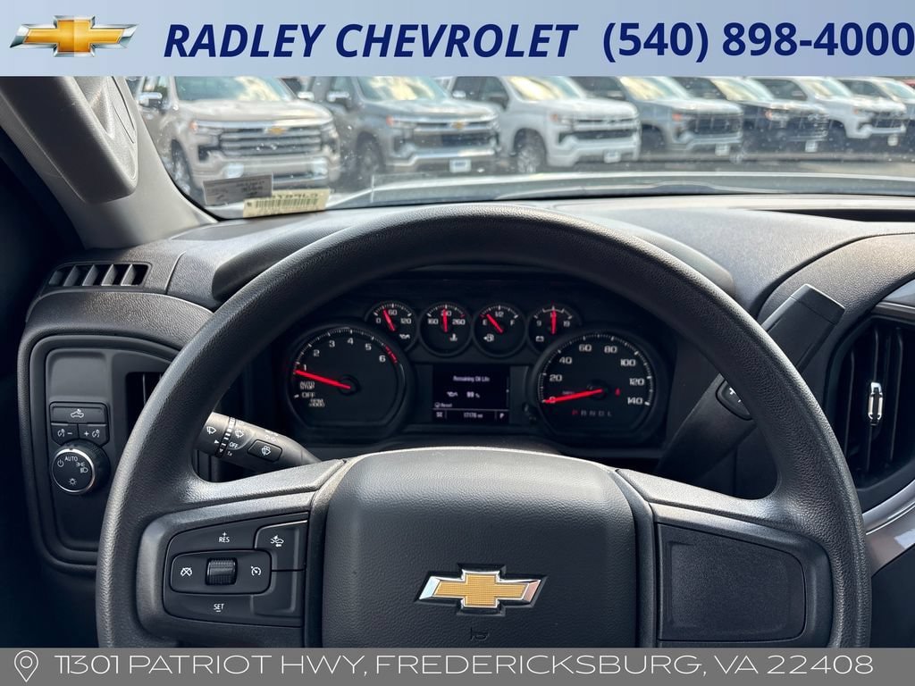Certified 2025 Chevrolet Silverado 1500 W/T RWD image 6