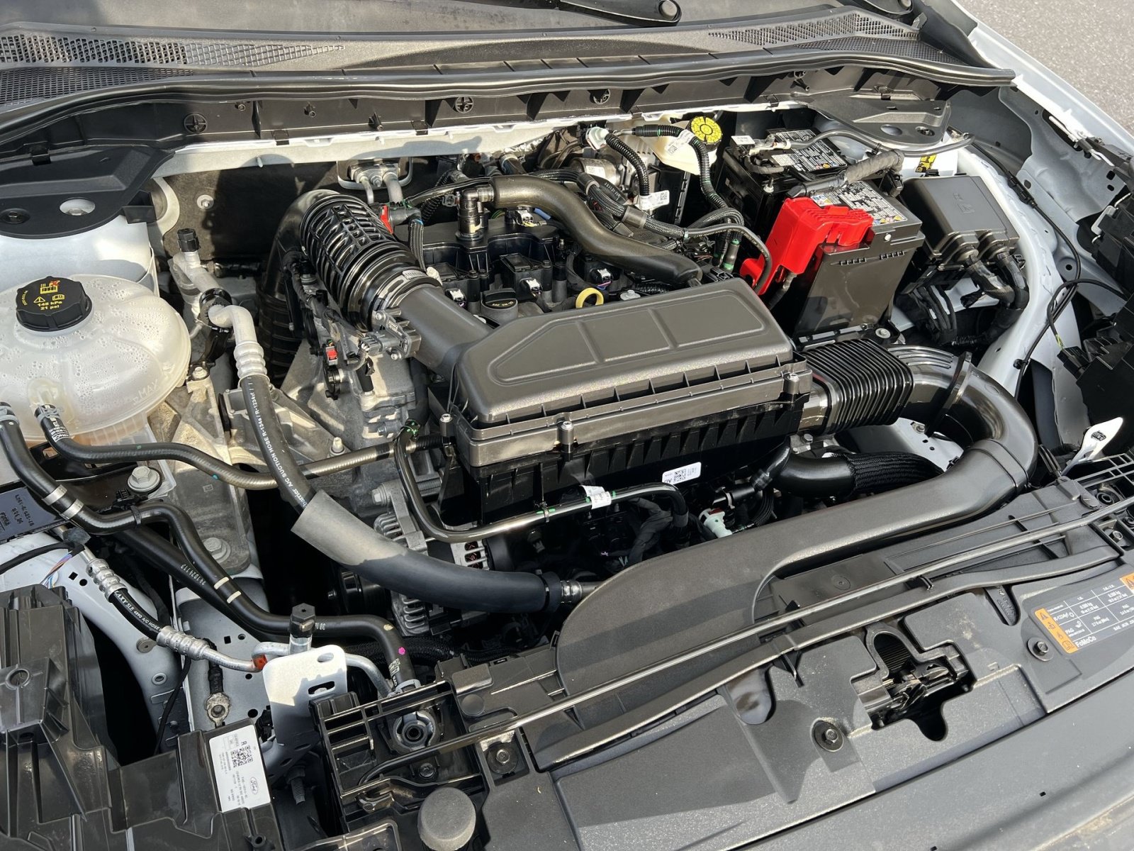 Used 2025 Ford Escape Active FWD image 26