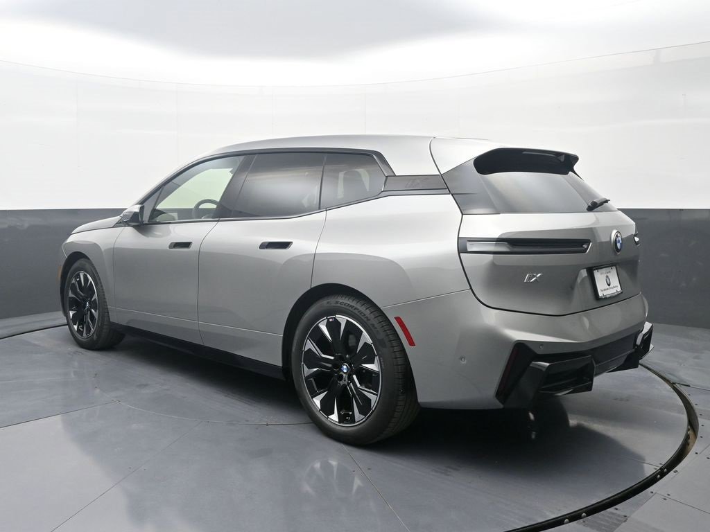 New 2026 BMW iX xDrive60 w/ M Sport Package image 5