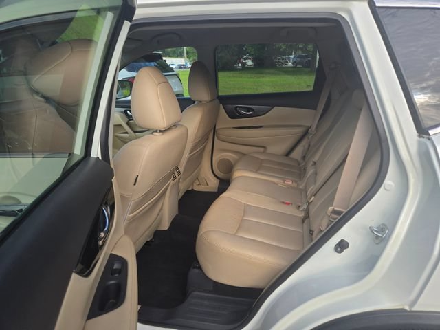 Used 2016 Nissan Rogue SL FWD image 19