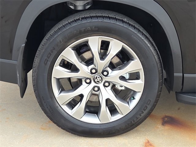 Used 2025 Toyota Grand Highlander AWD image 9