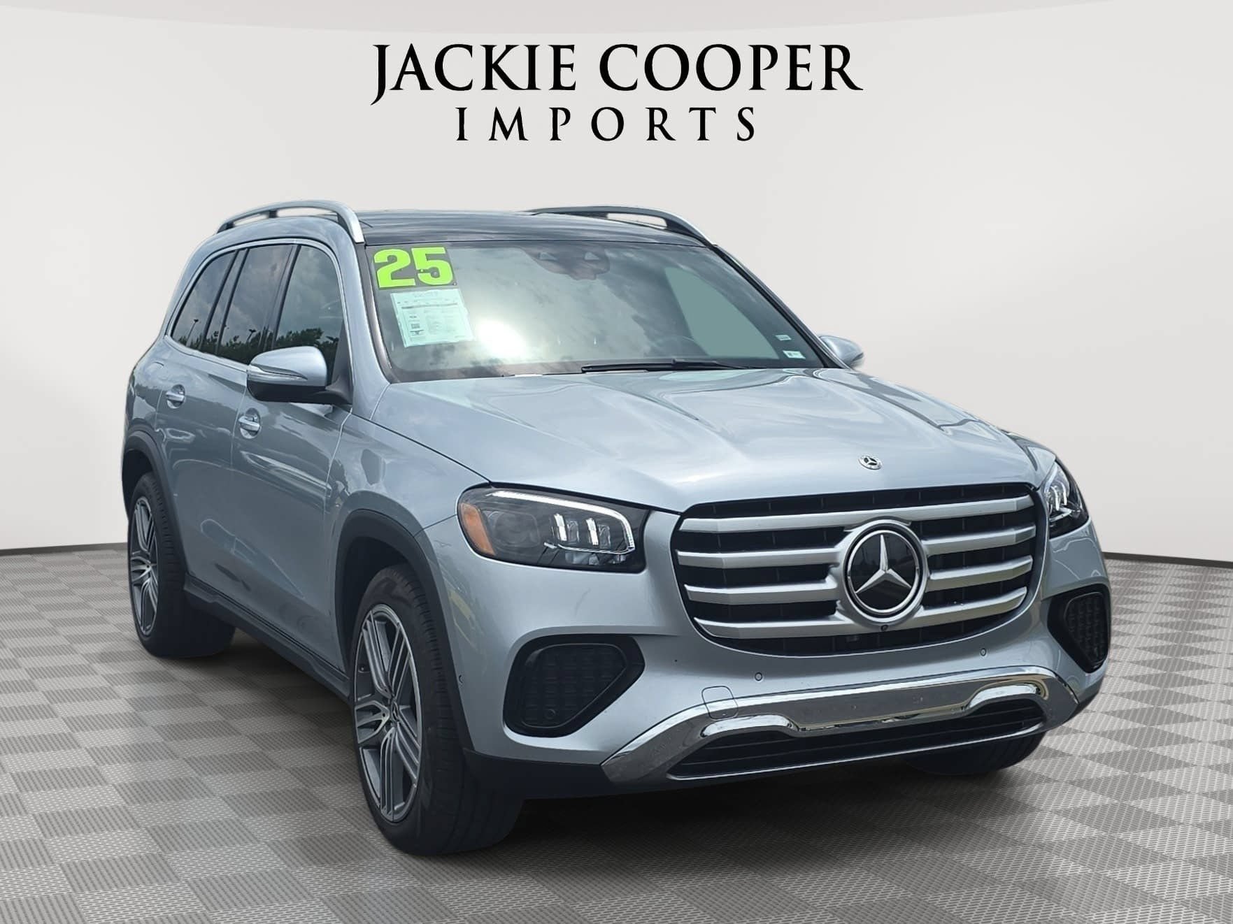 Certified 2025 Mercedes-Benz GLS 450 4MATIC image 3
