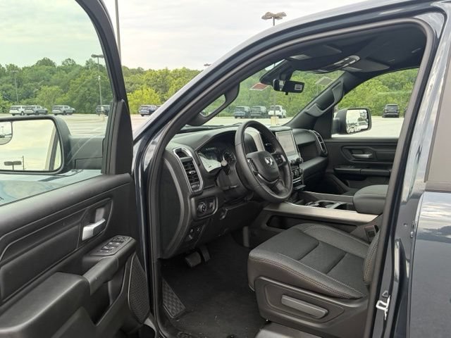 New 2026 RAM 1500 Express AWD/4WD image 13