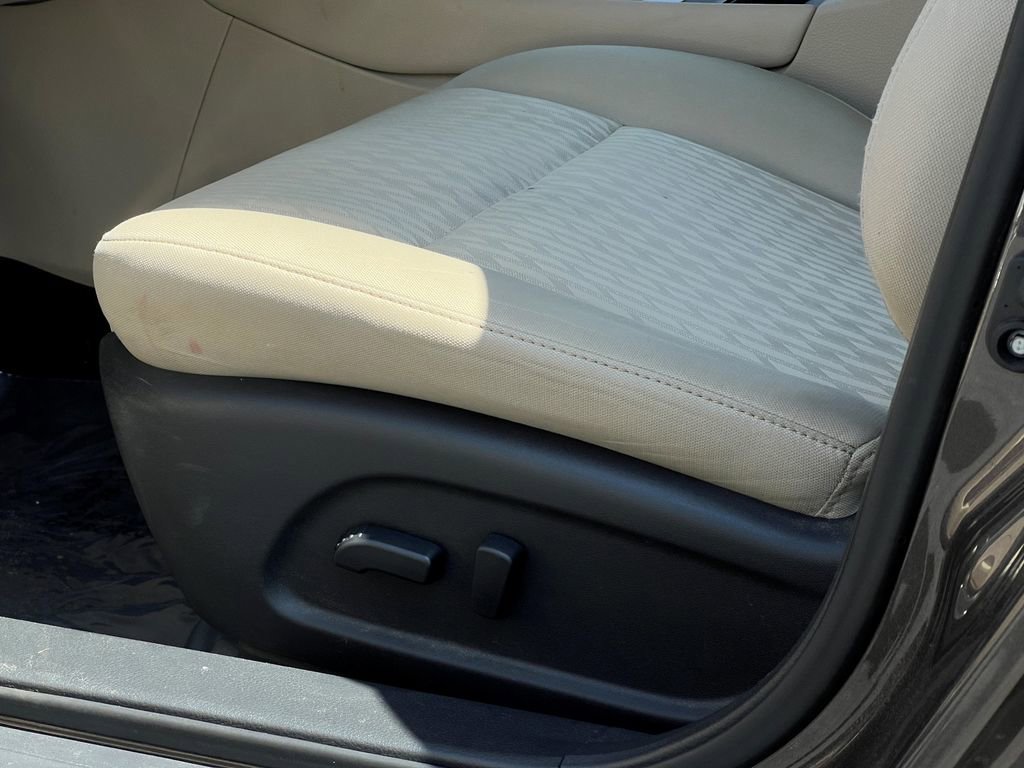 Used 2016 Nissan Altima 2.5 S w/ Power Driver Seat Package image 28